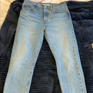 Levi’s wedgie size 28